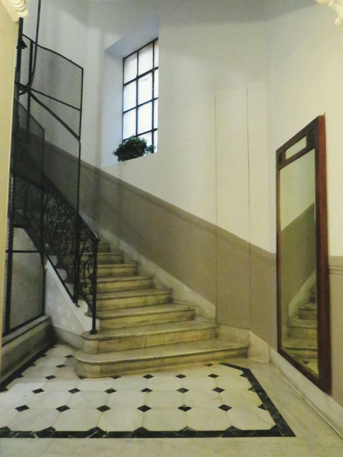Central Chic Apartment Genua Exterior foto